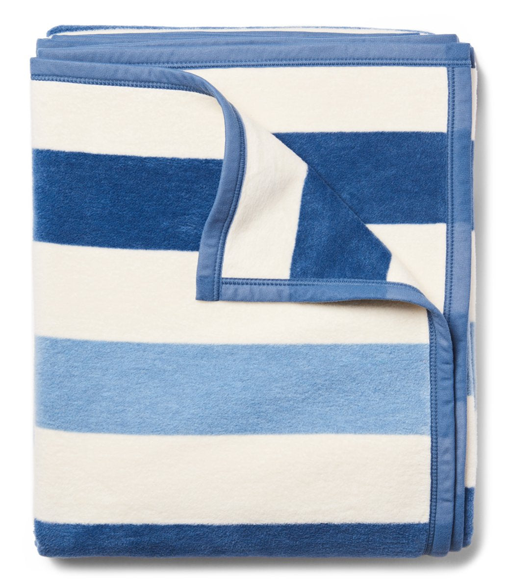 Brant point blues blanket