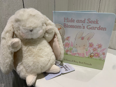 BLOSSOM'S HIDE AND SEEK BOARD BOOK