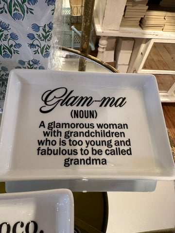 Glamma  tray
