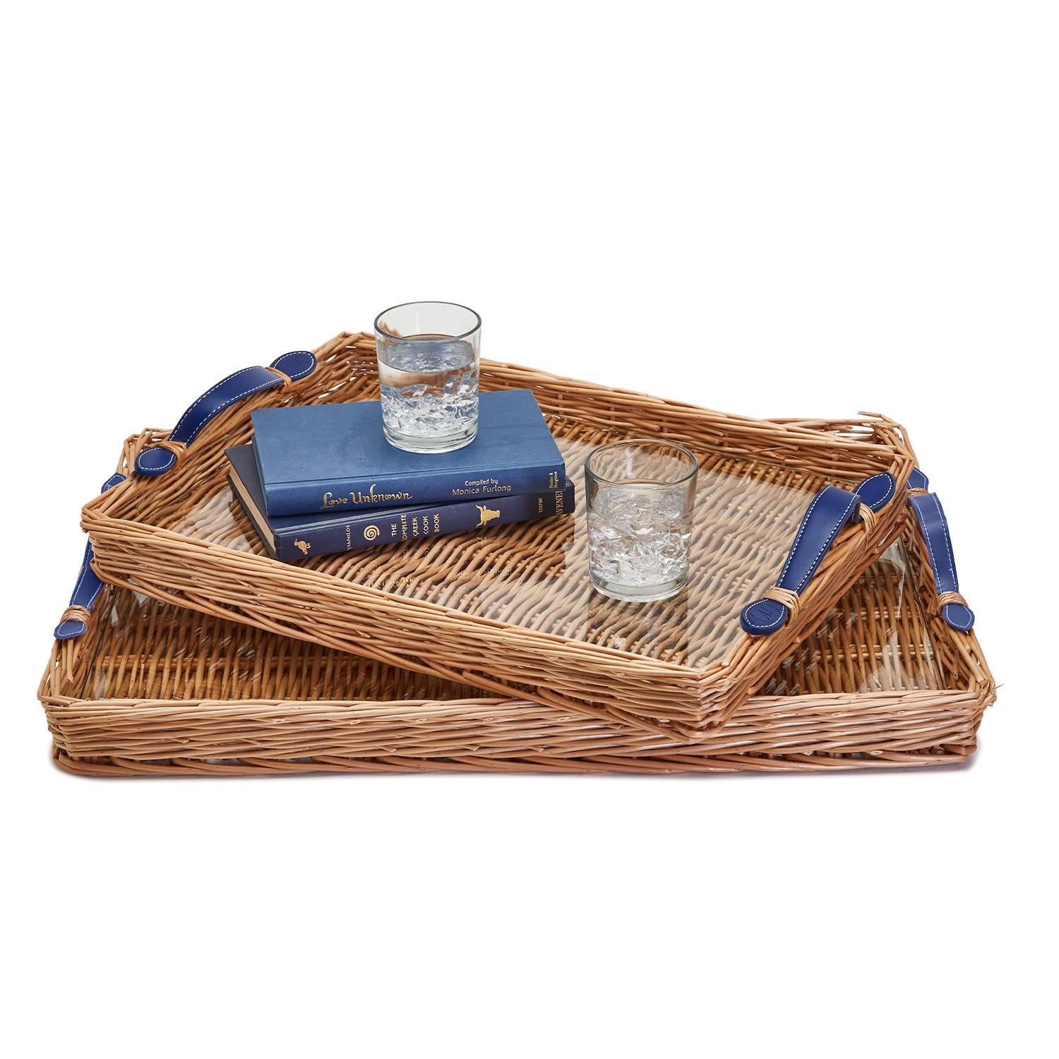WICKER TRAY WITH HANDLES